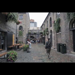 Meet your Posher, Ameera maie